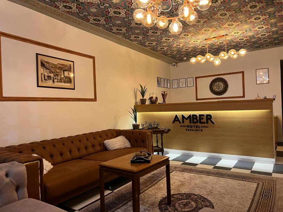 Amber Hotel サラエヴォ エクステリア 写真